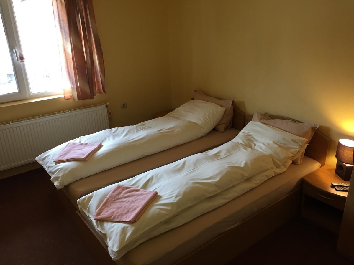 Гостевой дом Guesthouse Montemno Beklemeto-15